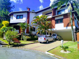 imagem 1 - Sobrado Alto Padrão no Arujazinho V 4 Dormitórios, Lareira, Quintal Amplo e Lazer Completo imagem 1 - Sobrado Alto Padrão no Arujazinho V 4 Dormitórios, Lareira, Quintal Amplo e Lazer Completo