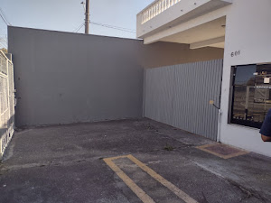 imagem 4 - Prédio Comercial com 163 m² e 6 Vagas em Arujá Região de Grande Fluxo imagem 4 - Prédio Comercial com 163 m² e 6 Vagas em Arujá Região de Grande Fluxo