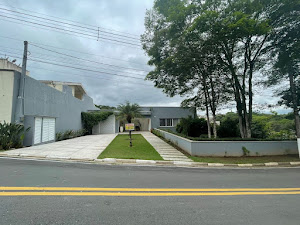 imagem 5 - Arujá Magnífica Casa de 1.000 m² em Condomínio com Lazer Completo e Segurança imagem 5 - Arujá Magnífica Casa de 1.000 m² em Condomínio com Lazer Completo e Segurança