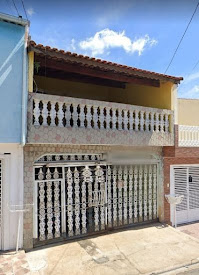 imagem 1 - Casa com 438 m², 2 Suítes e Quintal Espaçoso à Venda imagem 1 - Casa com 438 m², 2 Suítes e Quintal Espaçoso à Venda