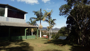 imagem 3 - Sítio em Suzano com 2 Casas, Piscina, Deck e Área Gourmet Lazer e Conforto em um Só Lugar imagem 3 - Sítio em Suzano com 2 Casas, Piscina, Deck e Área Gourmet Lazer e Conforto em um Só Lugar