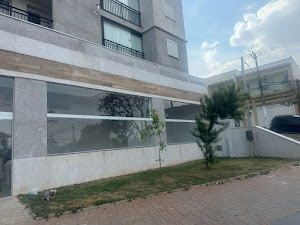 imagem 1 - Salão Comercial de 105 m² em Itaquera Fachada de Vidro e Pé Direito Alto imagem 1 - Salão Comercial de 105 m² em Itaquera Fachada de Vidro e Pé Direito Alto