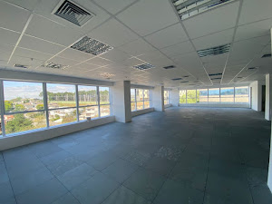 imagem 3 - Conjunto Comercial com 240 m² em Alphaville 4 Salas e 4 Banheiros para Locação imagem 3 - Conjunto Comercial com 240 m² em Alphaville 4 Salas e 4 Banheiros para Locação